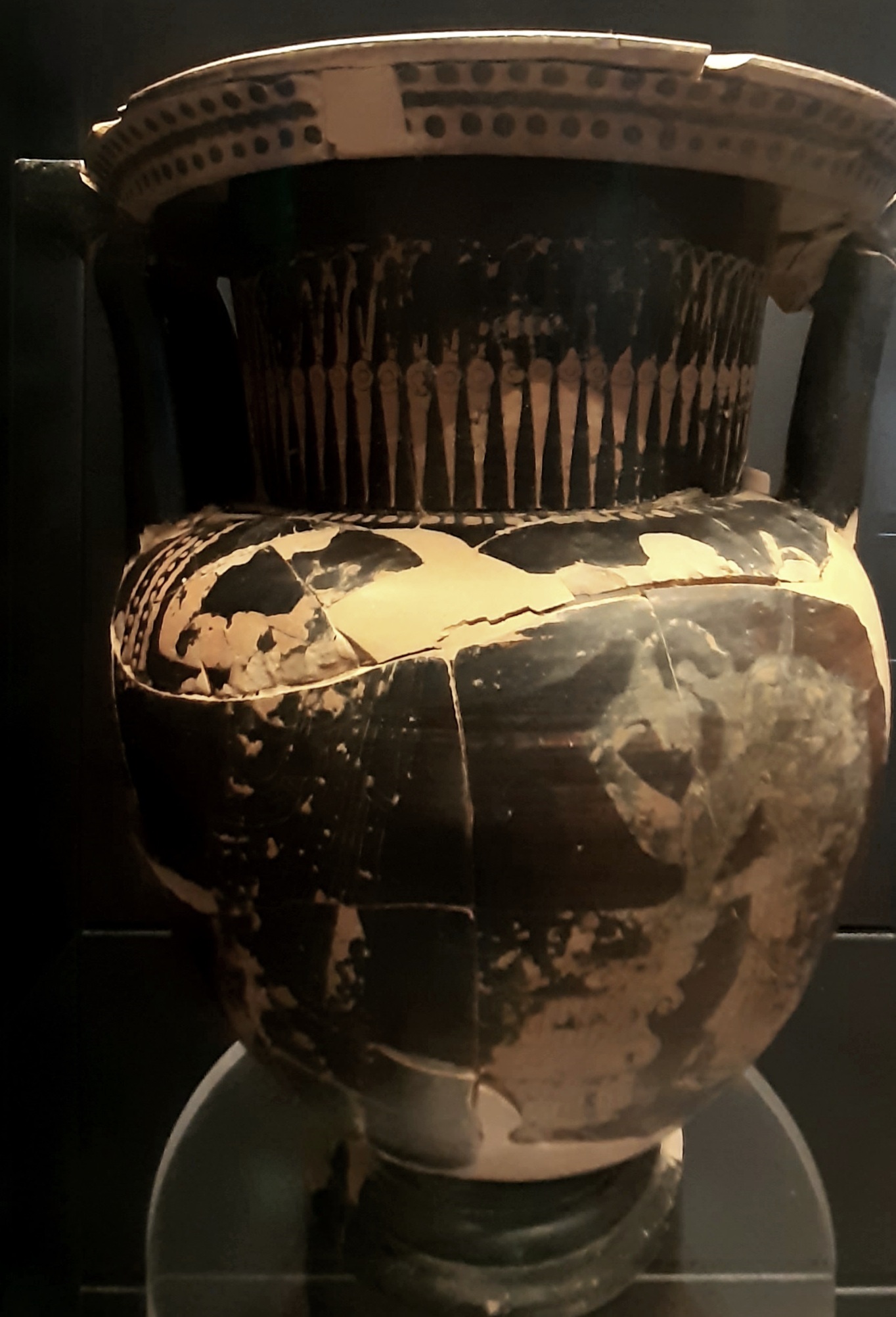 Museo nazionale Etrusco. Sfinge funeraria in pietra fetida. Metà VI sec. a.C.